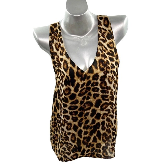 Everly Cheetah Leopard Print Flowy Peplum High Low V-Neck Sleeveless Blouse - Picture 3 of 16